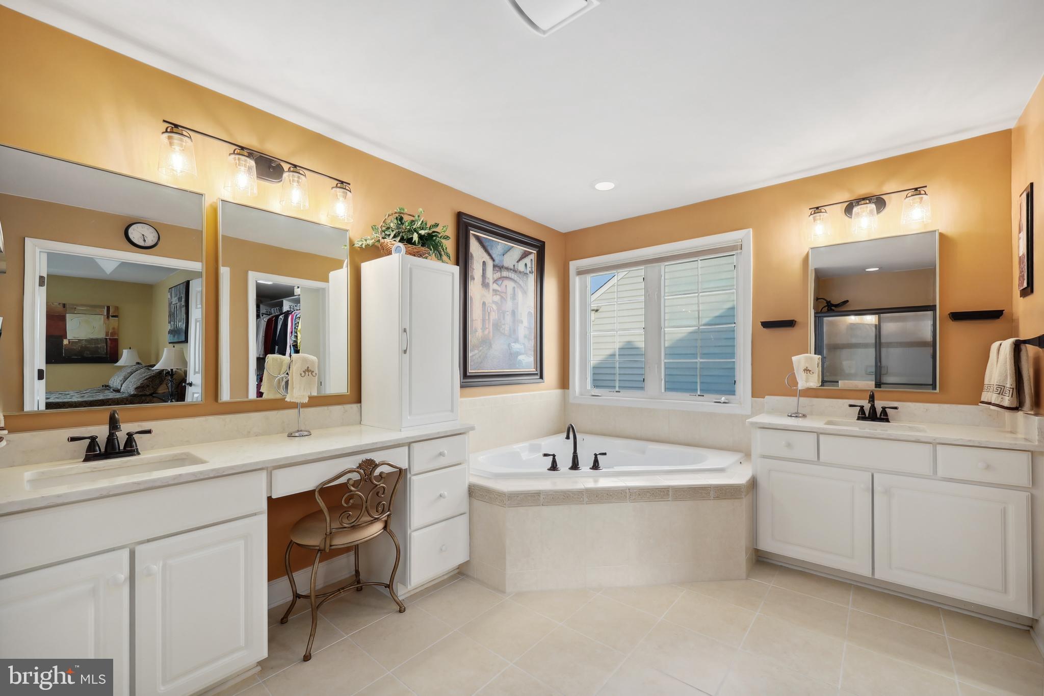 MAYFIELD TRACE - Residential