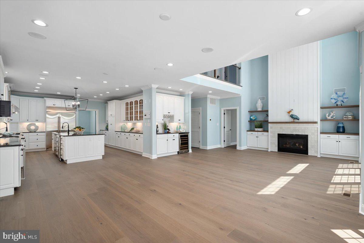 HERON HARBOUR - Residential