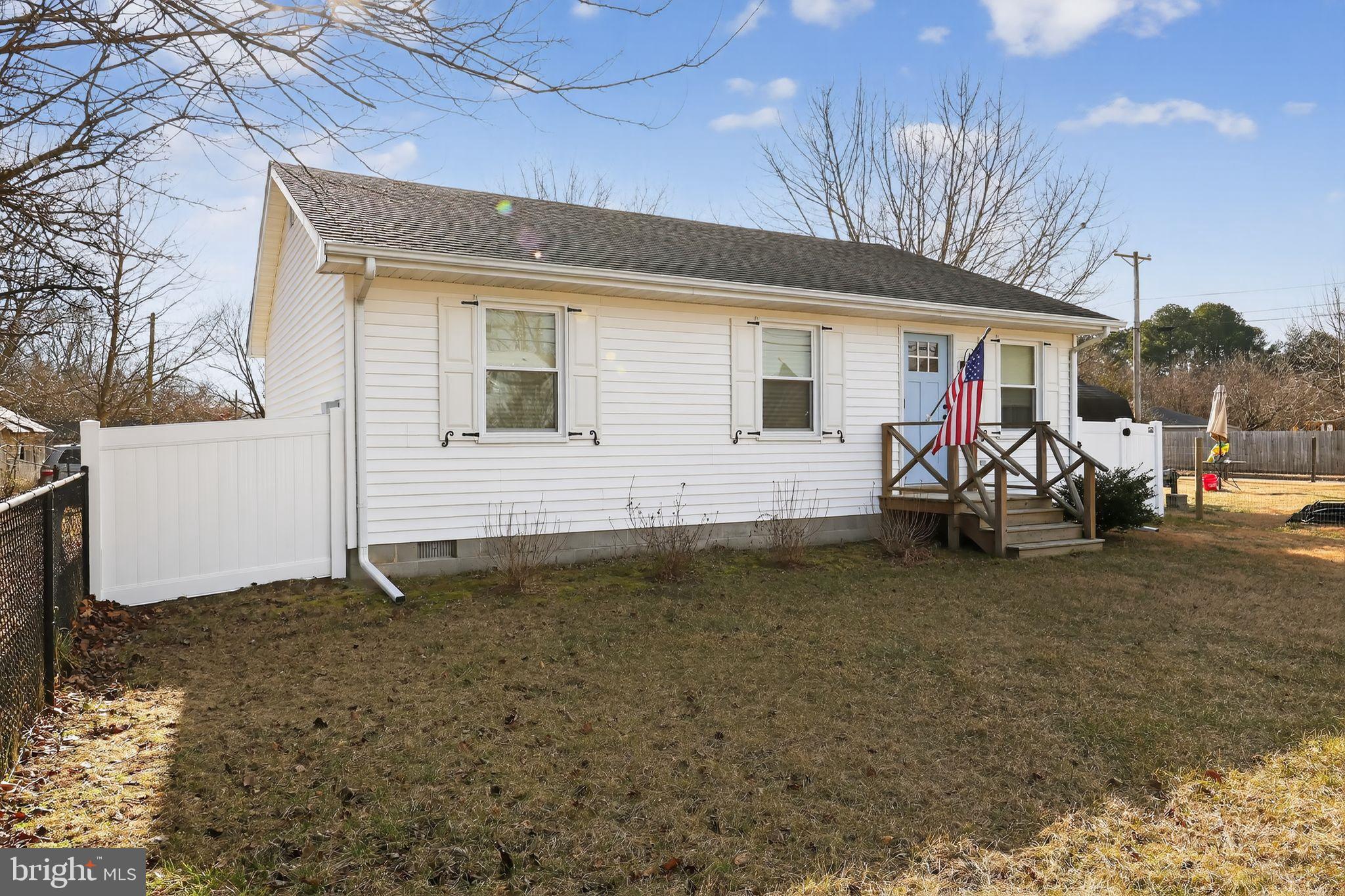 MILLINGTON - Residential