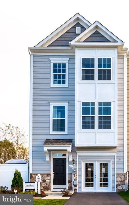 MARTINSBURG STATION - Residential