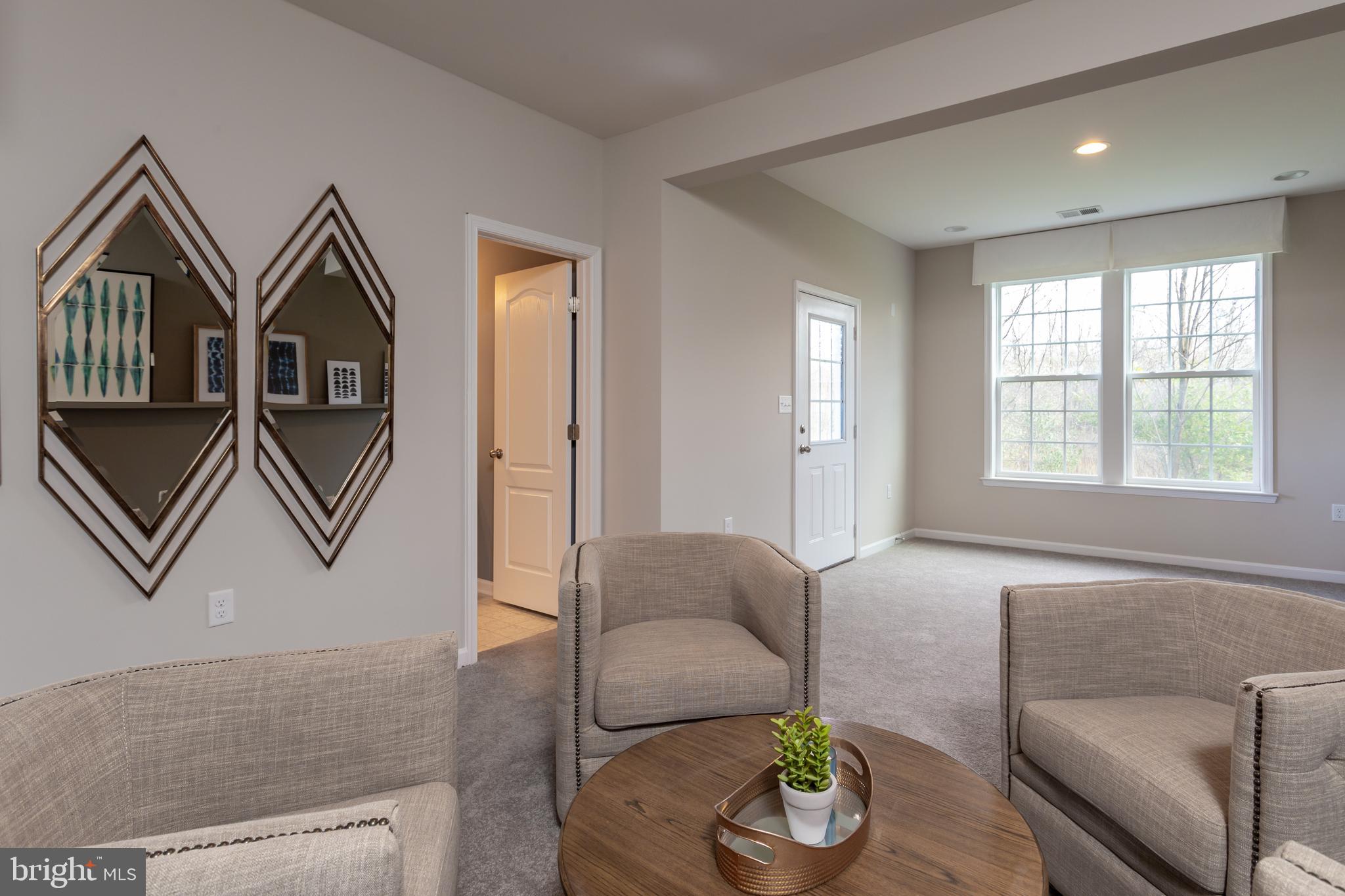 MARTINSBURG STATION - Residential