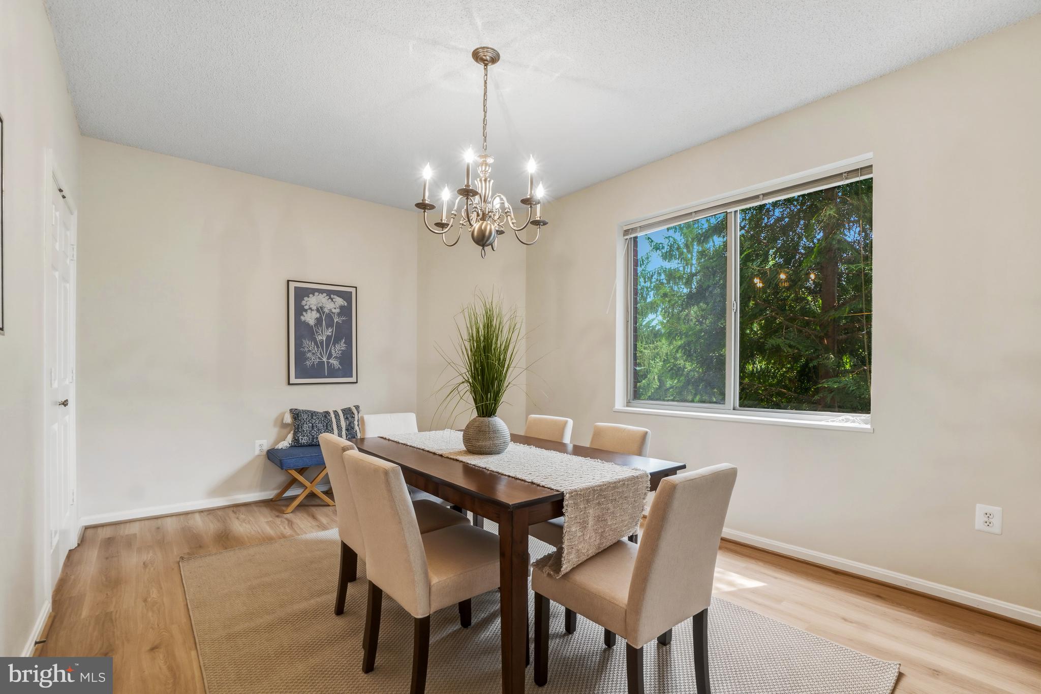 LEISURE WORLD - Residential
