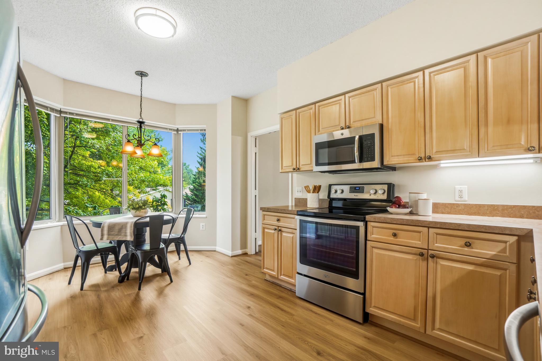 LEISURE WORLD - Residential