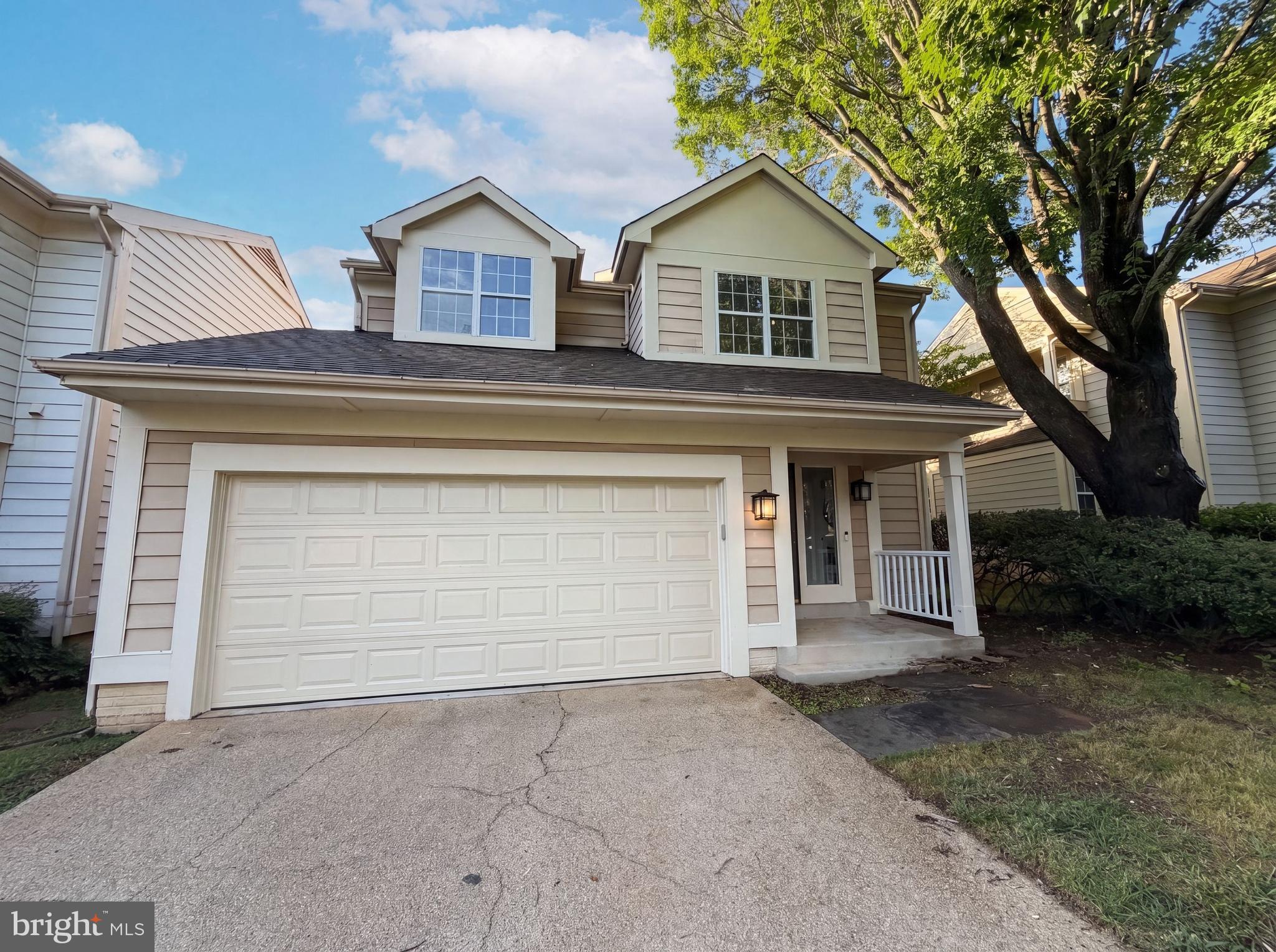 MEADOWGATE - Residential