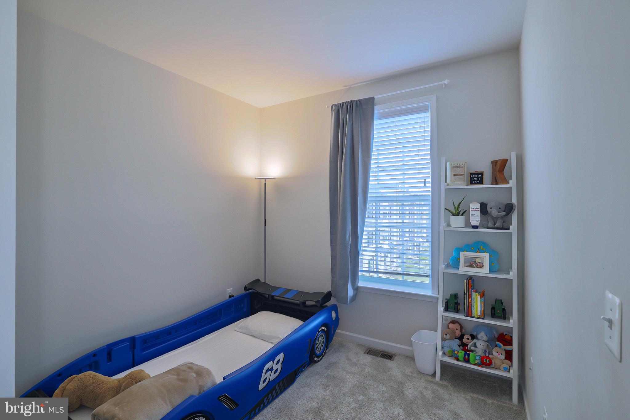 THE TOWNS AT GLENN DALE CROSSING - Residential Lease