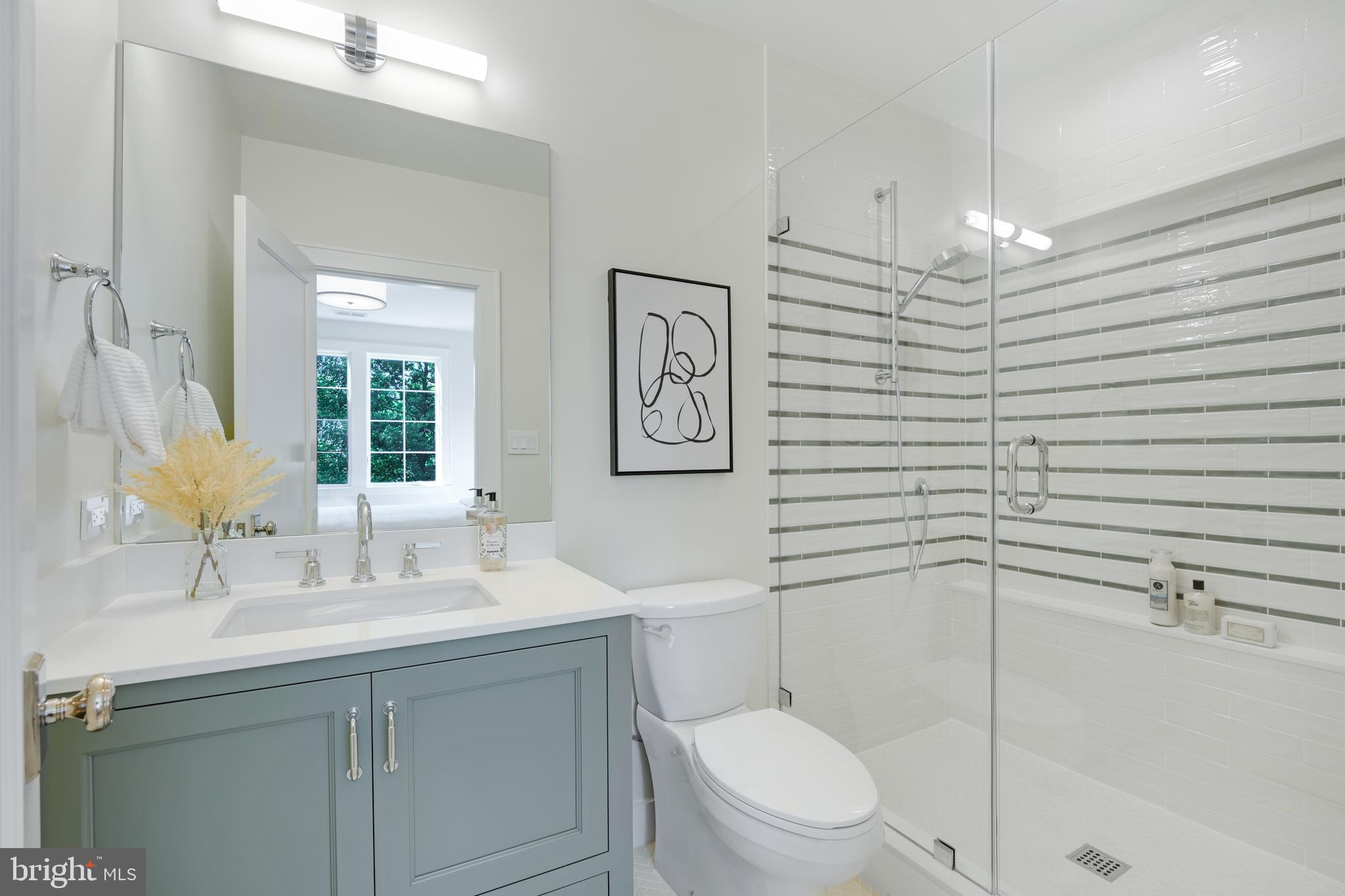 CHEVY CHASE - Residential