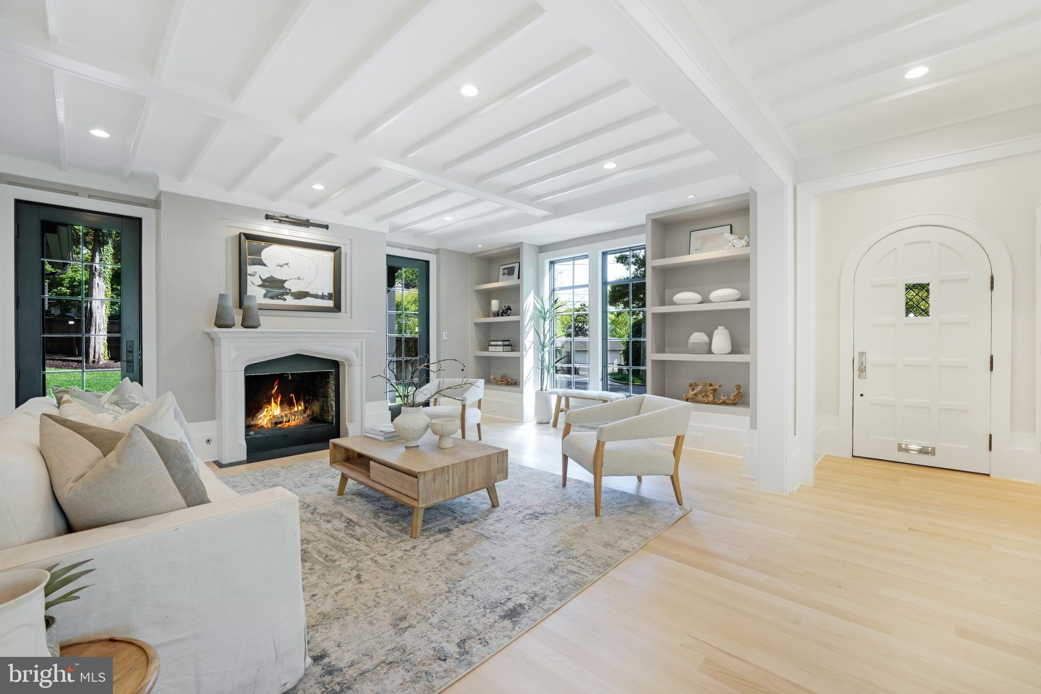 CHEVY CHASE - Residential