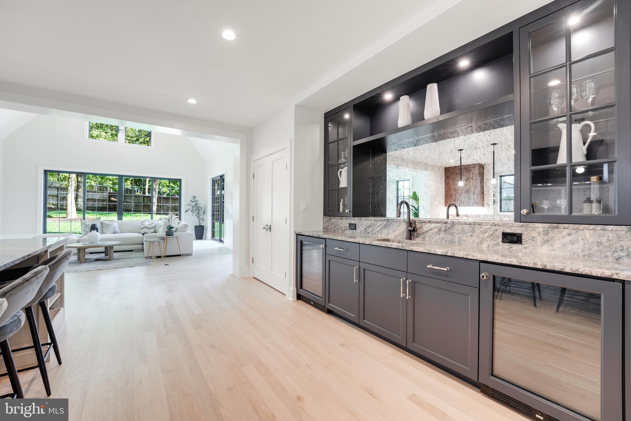 CHEVY CHASE - Residential