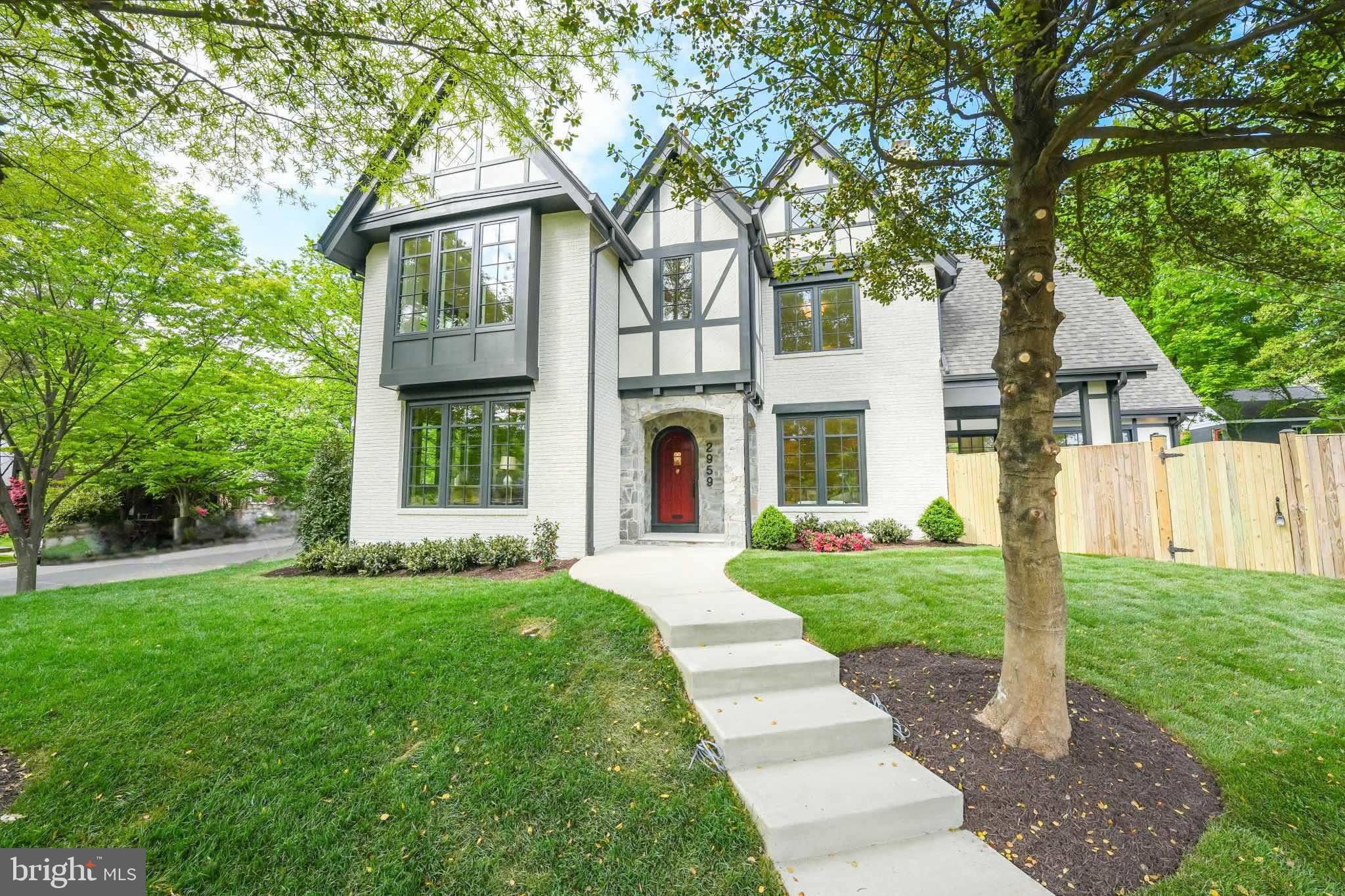 CHEVY CHASE - Residential