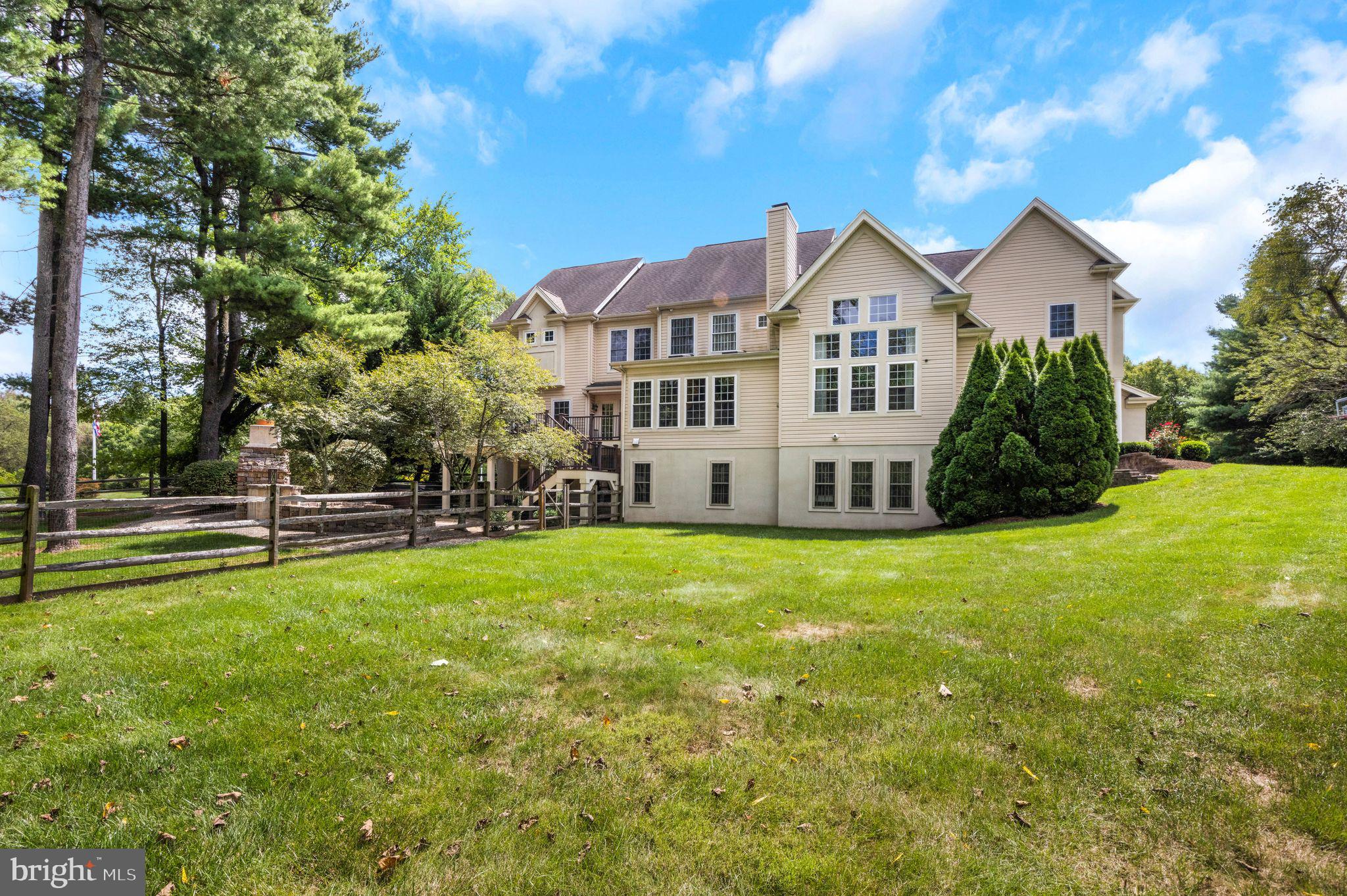 AFTON CREST - Residential