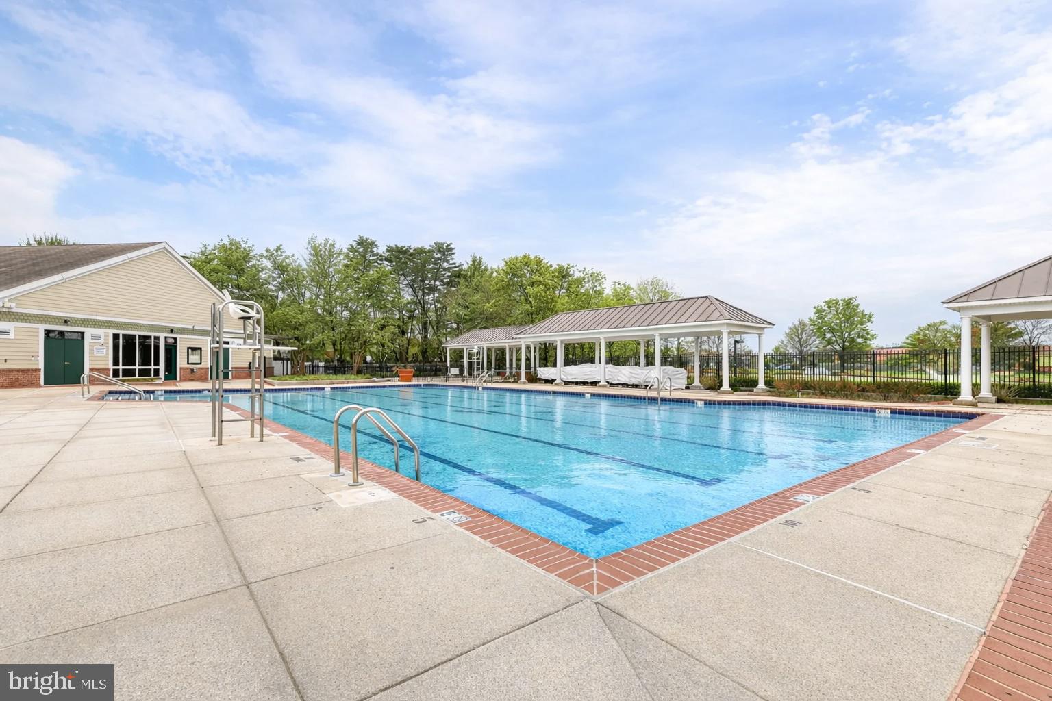PINEY ORCHARD - Residential