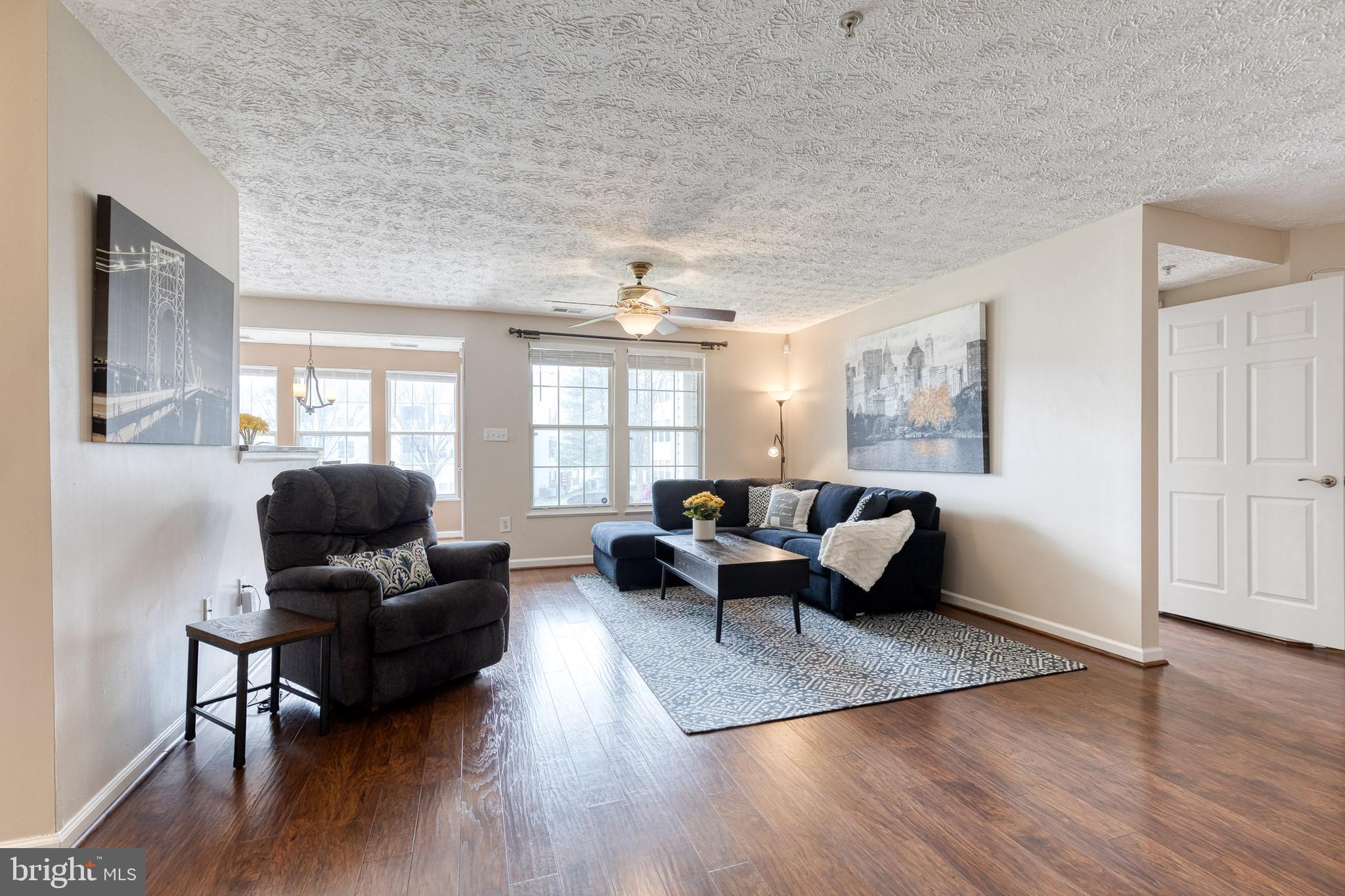 PINEY ORCHARD - Residential