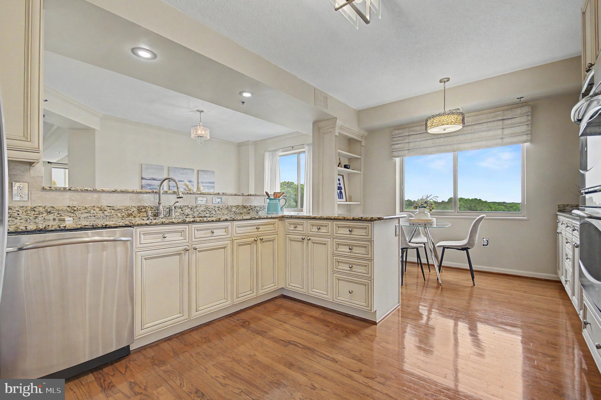 HERITAGE HARBOUR - Residential