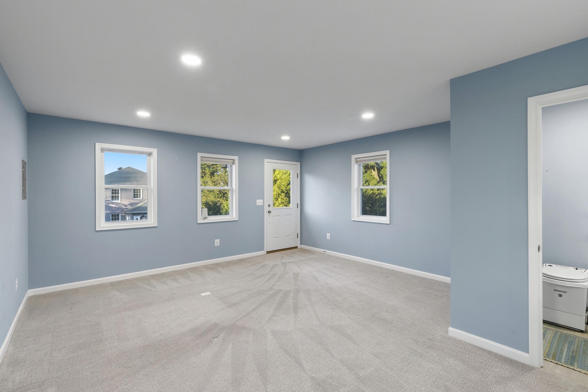MANHATTAN BEACH - Residential
