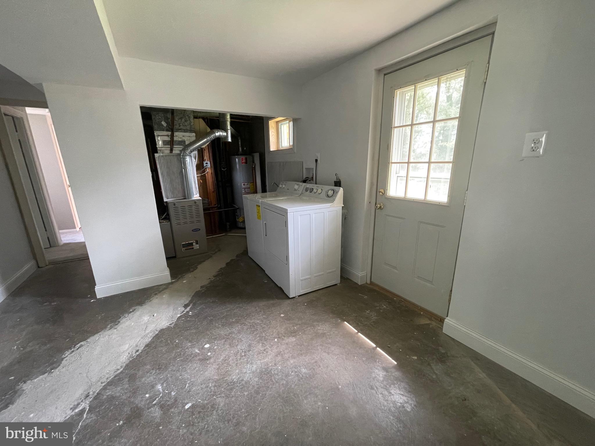 ASHFORD - Residential Lease