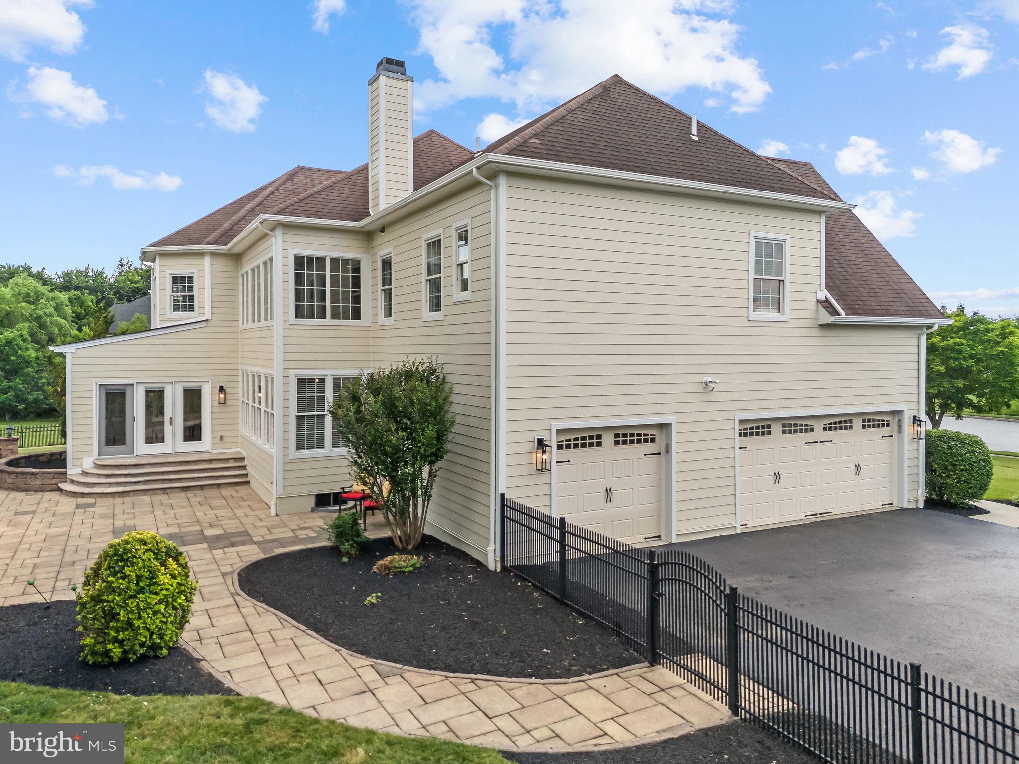 HERITAGE HUNT - Residential