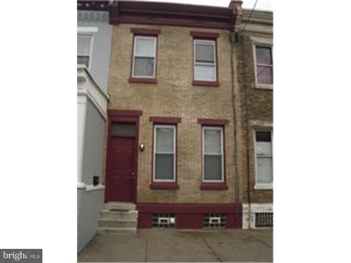 Winter Rental Special:  Take $100 off if lease is signed by 2/1. Available in March. This 2 bedroom 1 bath home is completely renovated. With Central Air, all appliances and washer and dryer included. 10ft ceilings, Oak Hardwood floors, open layout, rear yard, and beautiful tiled bath. Kitchen is updated with granite counter tops, custom cabinetry and stainless steel appliances.  Rear yard is great for summer bbq and/or pets.  Basement provide that additional storage space. Parking is a breeze! Utilities are extra. Cable wired. Close to Center City and in walking distance to restaurants and cafe's.  Pets okay.  Easy to show.  Make your application today !
