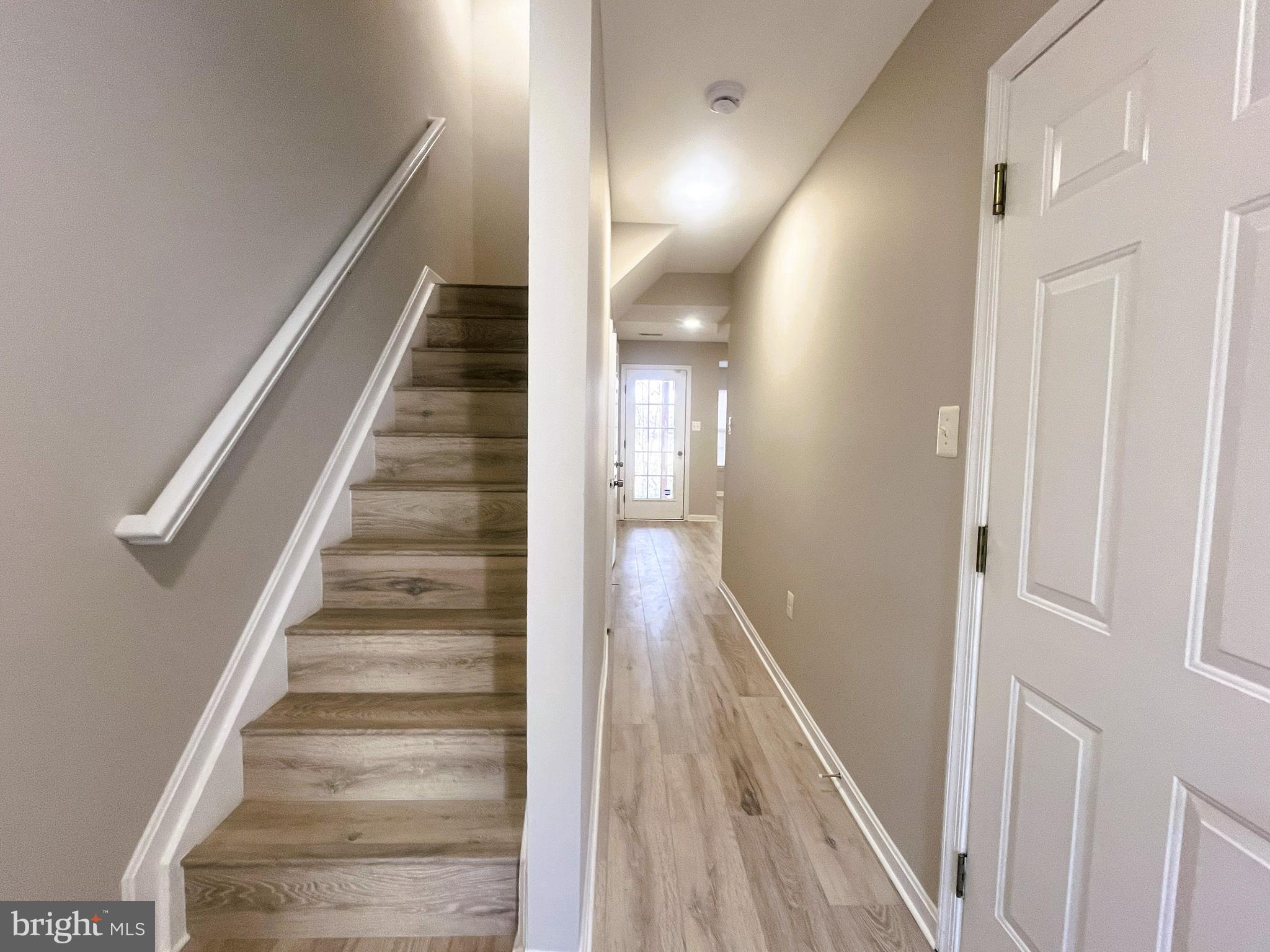 JEFFERSON VILLAGE - Residential Lease