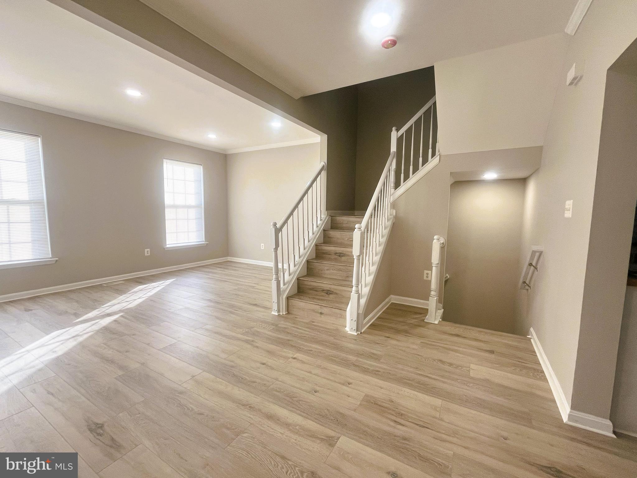 JEFFERSON VILLAGE - Residential Lease