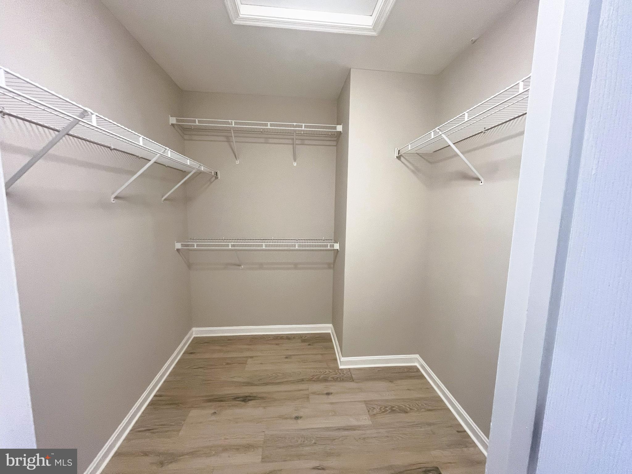 JEFFERSON VILLAGE - Residential Lease