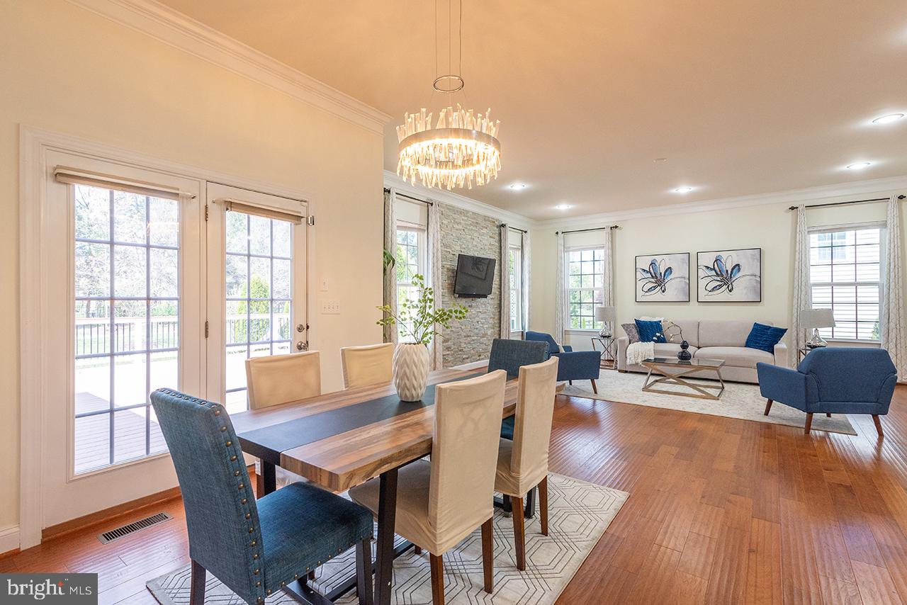 MEADOWS 2 - Residential