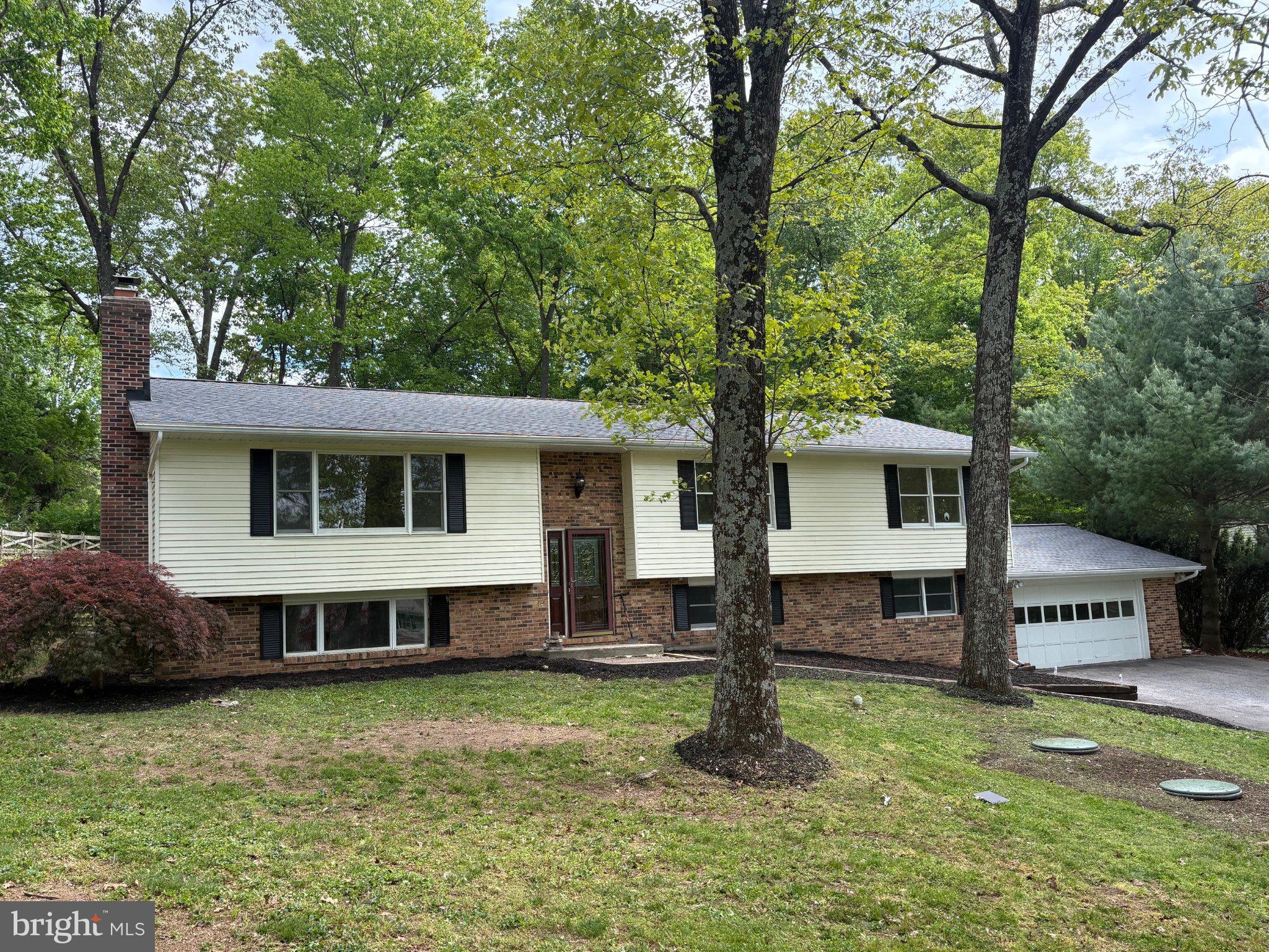 CARROLL ESTATES - Residential