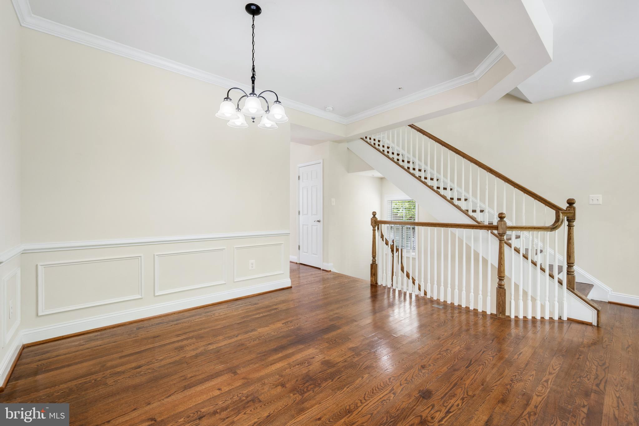 WOODWARD CROSSING - Residential Lease