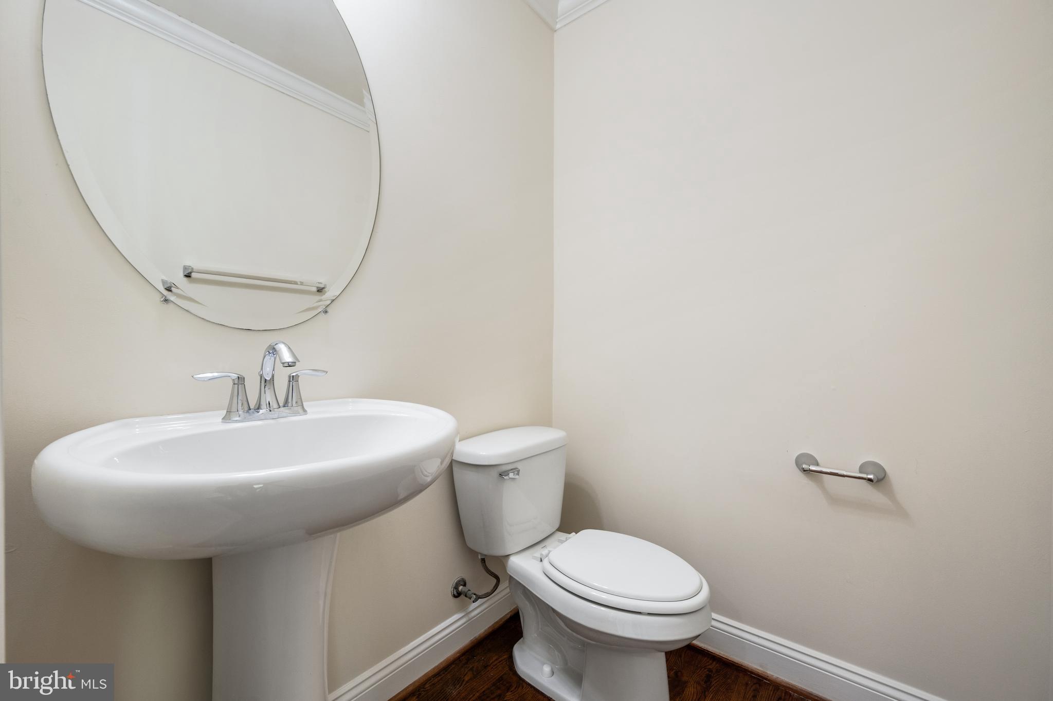 WOODWARD CROSSING - Residential Lease