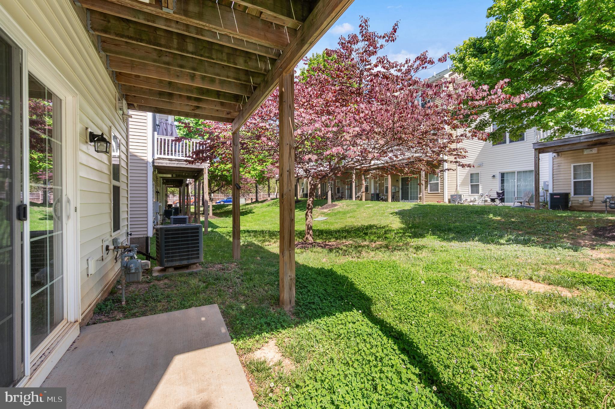 WOODWARD CROSSING - Residential Lease