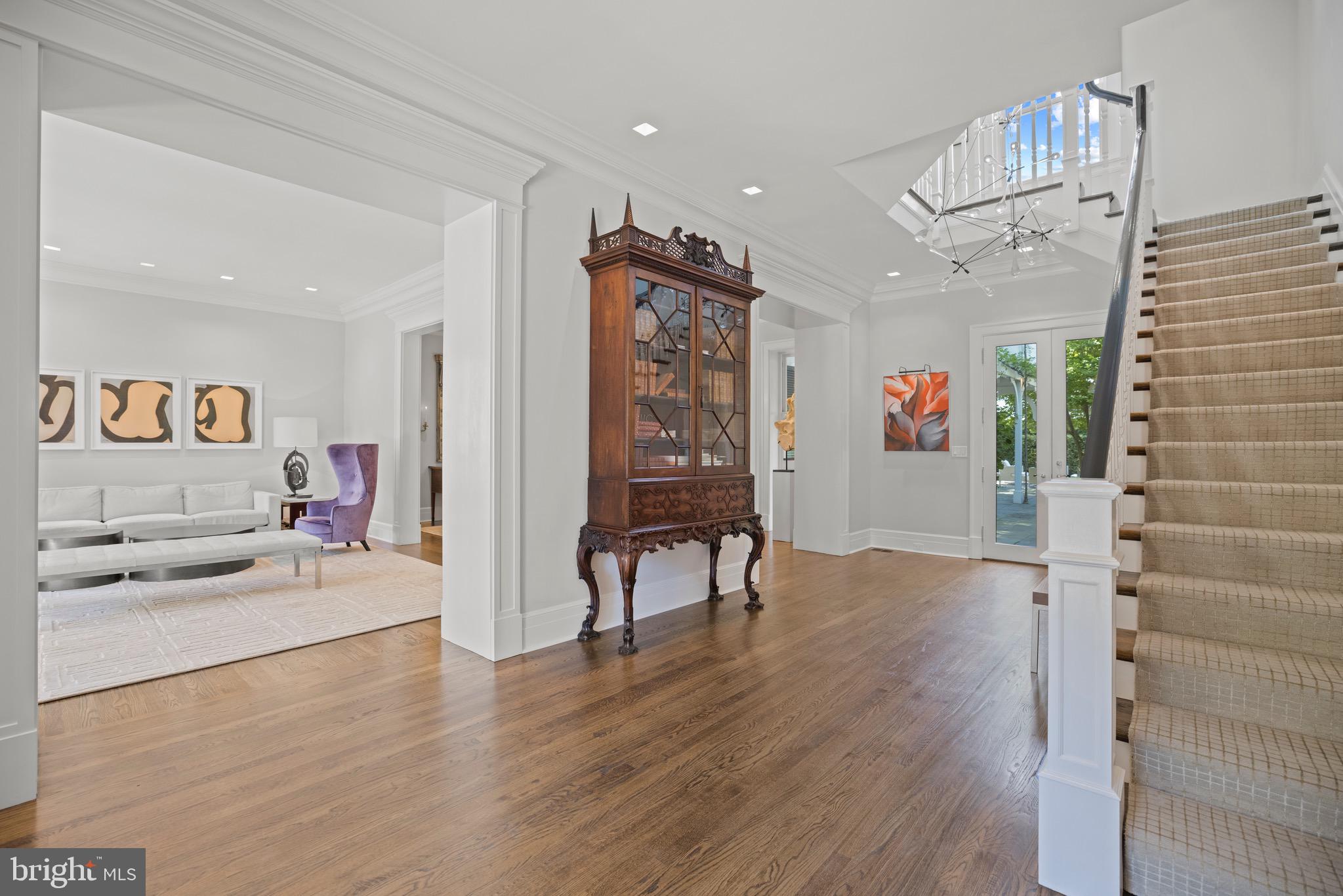 GEORGETOWN - Residential