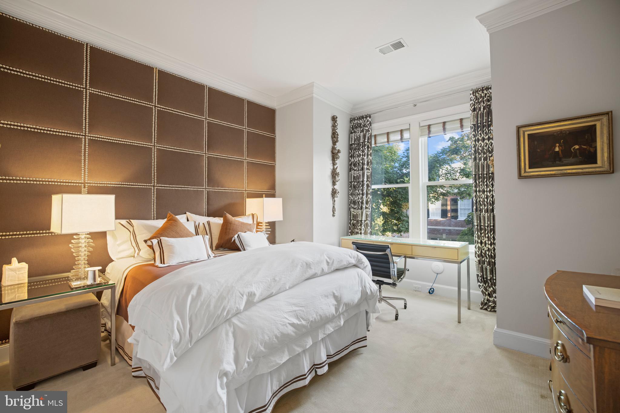GEORGETOWN - Residential