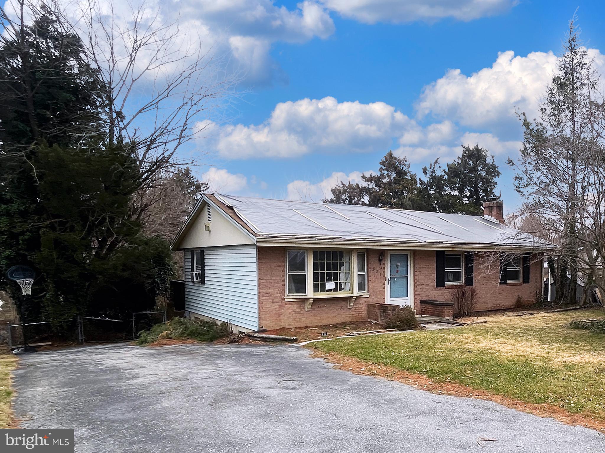 ONLINE AUCTION: Bidding begins 04/02/2025 @ 10:00 AM. Bidding ends 04/04/2025 @ 11:200 AM. List Price is Suggested Opening Bid. Deposit: $35,000.10% buyer’s premium will be added to High bid. ATTENTION INVESTORS! You won’t want to miss this rare opportunity in Frederick County!
Embrace the Smalltown Feel with this Charming single story Rancher is Located in the Manchester Village neighborhood. Convenient to everything you could ever need! Including Shopping, Schools, Parks and the numerous attractions of Catoctin Creek Park & Nature Center. As an added bonus- ONLY +/- 14 minutes to the MANY attractions of Harpers Ferry, WV. With a private driveway and sprawling backyard; This Gem is Ready for you to Make it your Own!  Easy access to Major Traffic Artery, MD Route 340. Property is vacant.