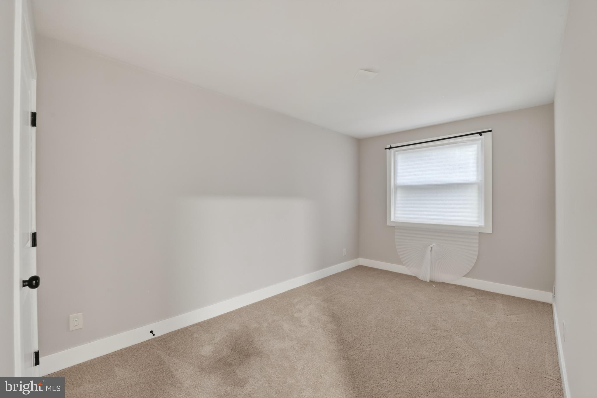 OXON RUN HILLS - Residential