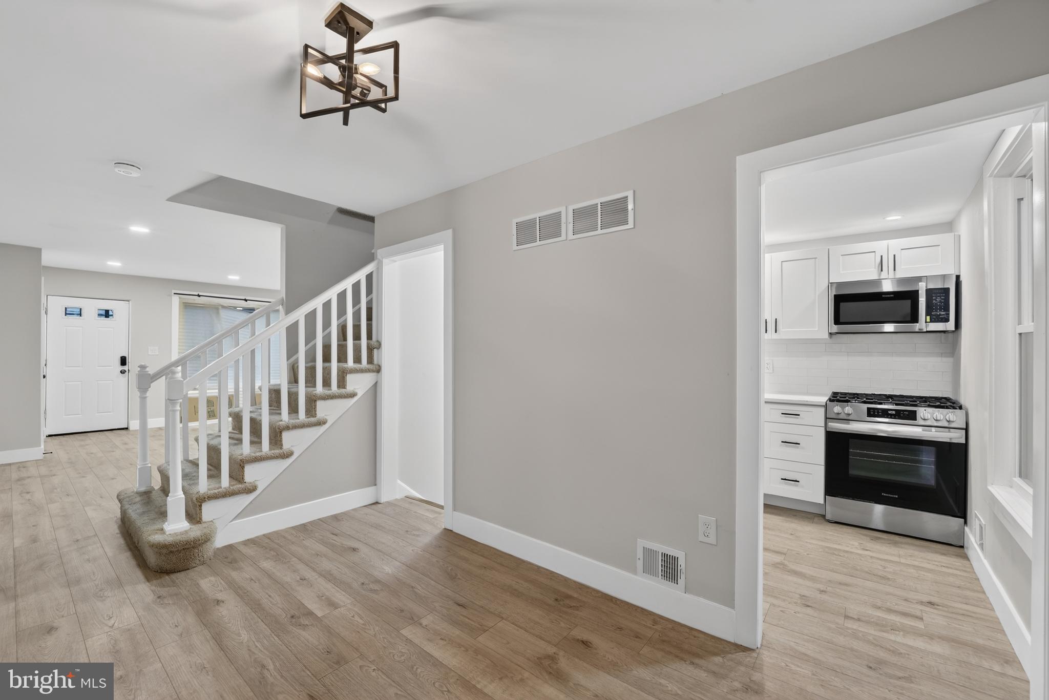 OXON RUN HILLS - Residential