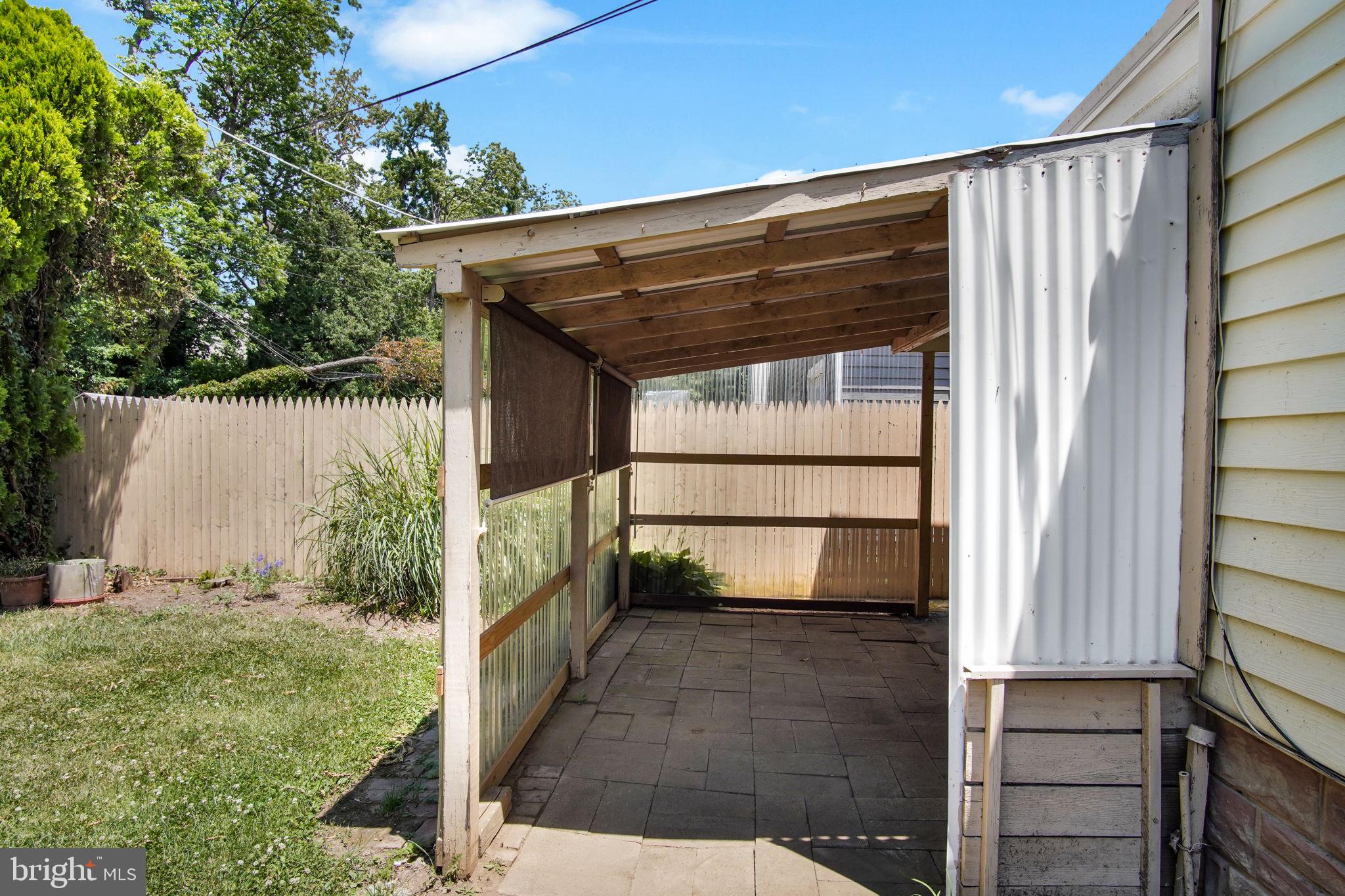 HIGHLAND ESTATES - Residential