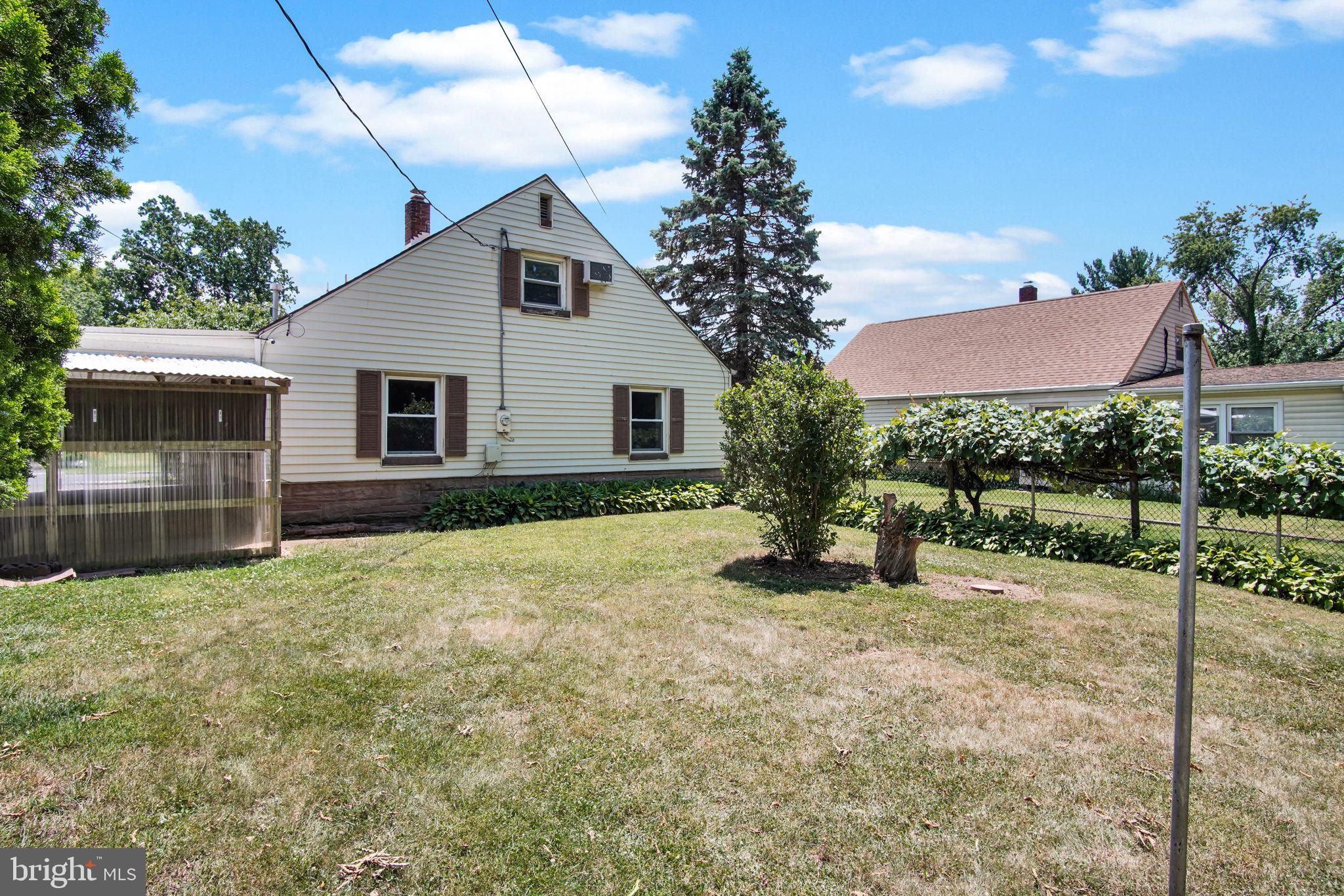 HIGHLAND ESTATES - Residential
