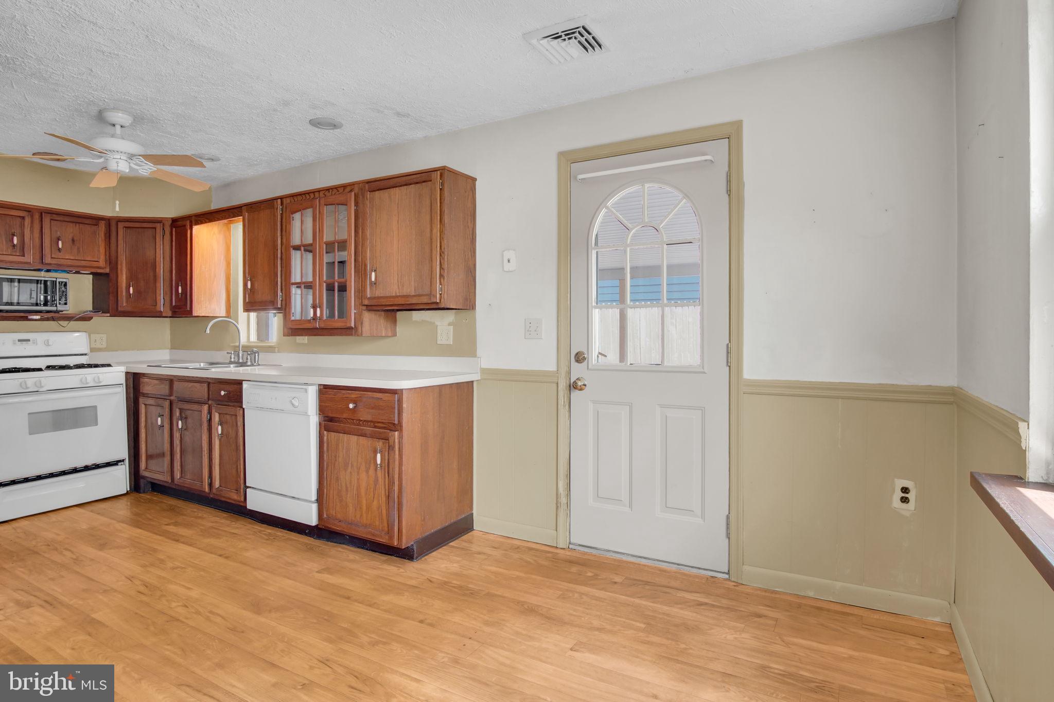 HIGHLAND ESTATES - Residential