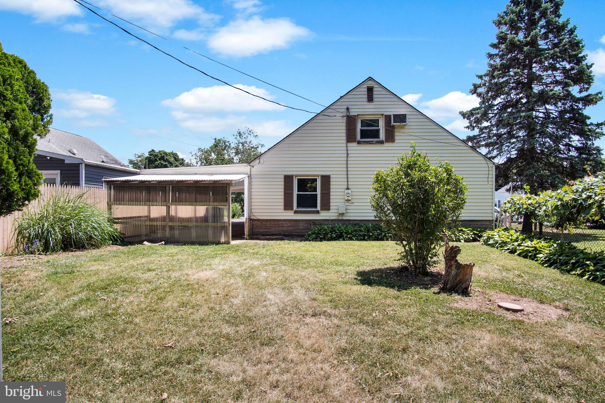 HIGHLAND ESTATES - Residential