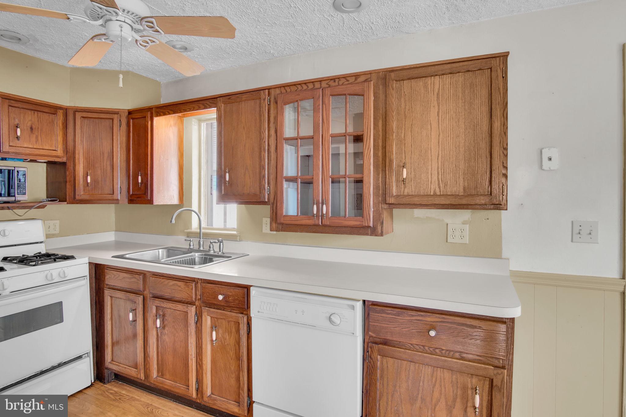 HIGHLAND ESTATES - Residential