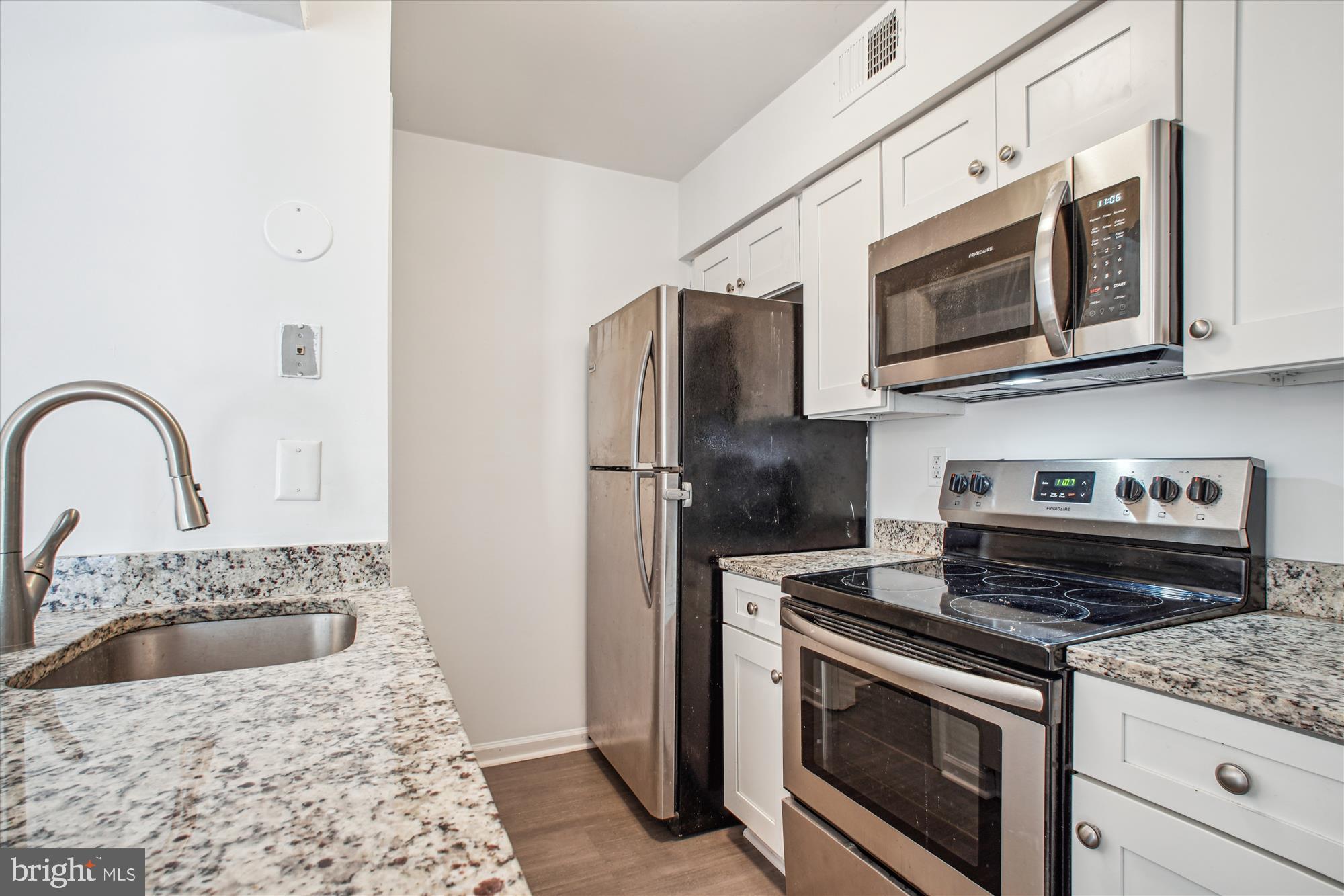 TIVOLI - Residential Lease