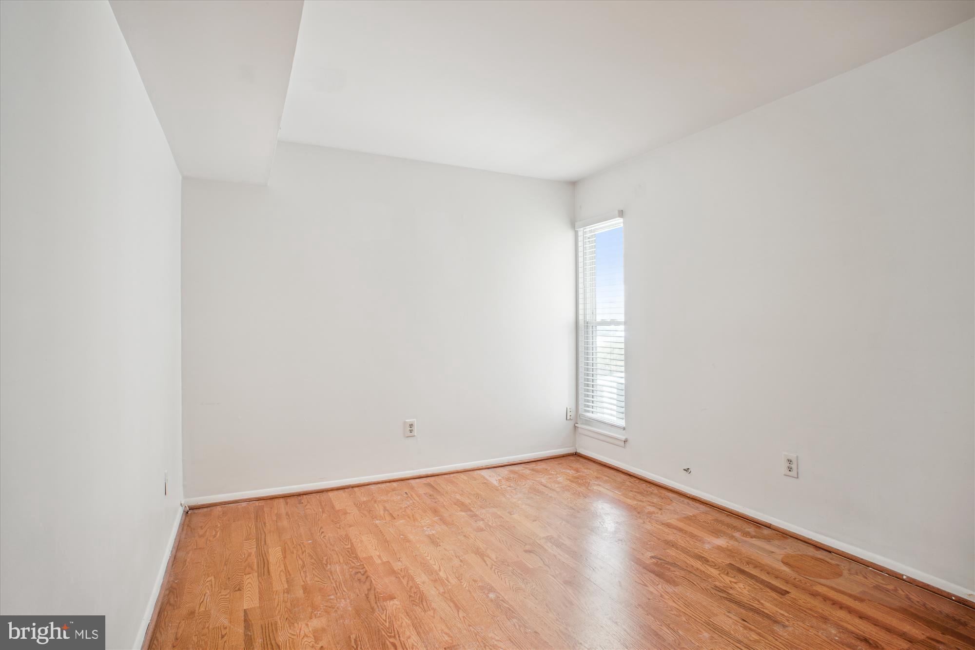 TIVOLI - Residential Lease