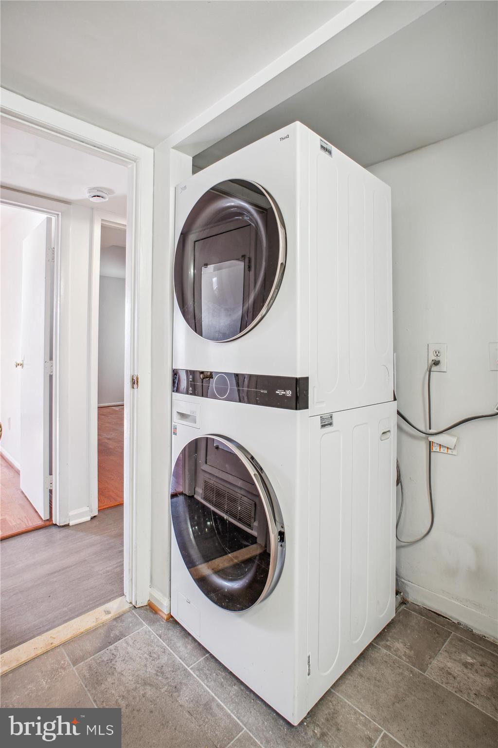TIVOLI - Residential Lease
