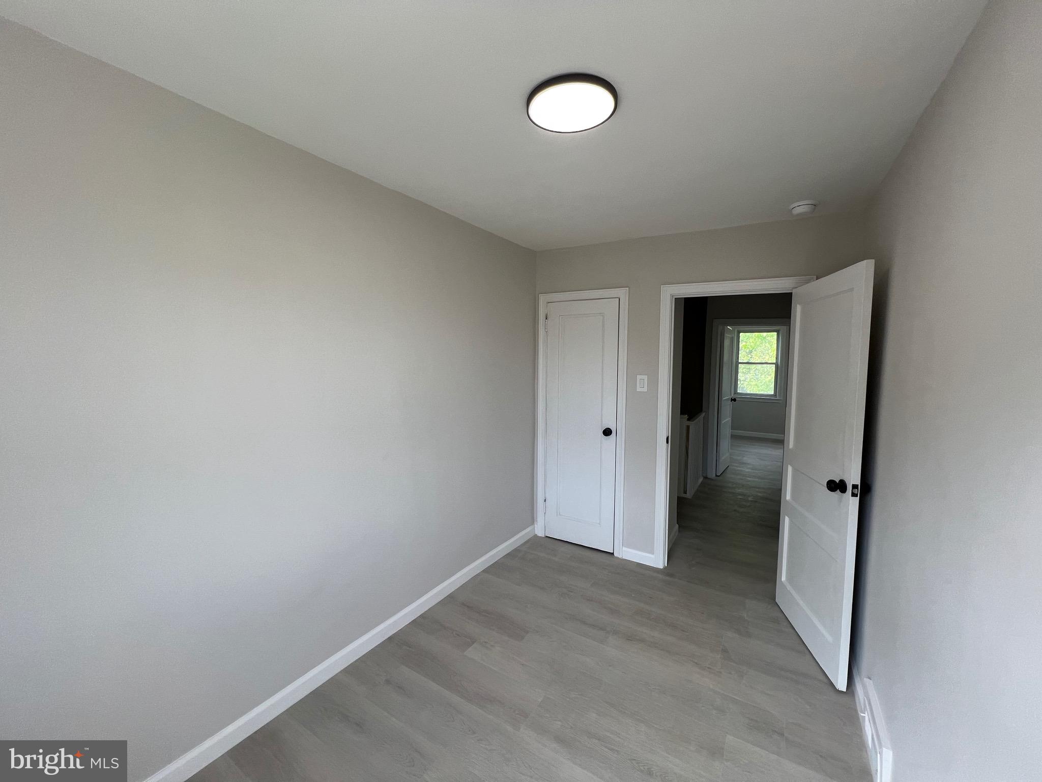 MAYFAIR (EAST) - Residential