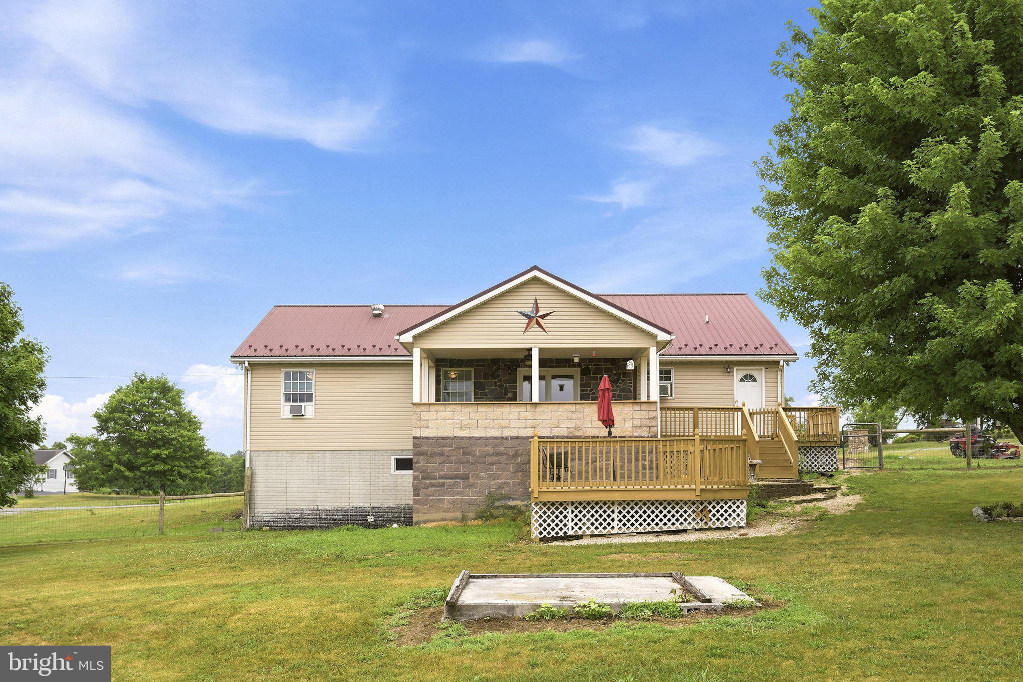 RED HAWK - Residential