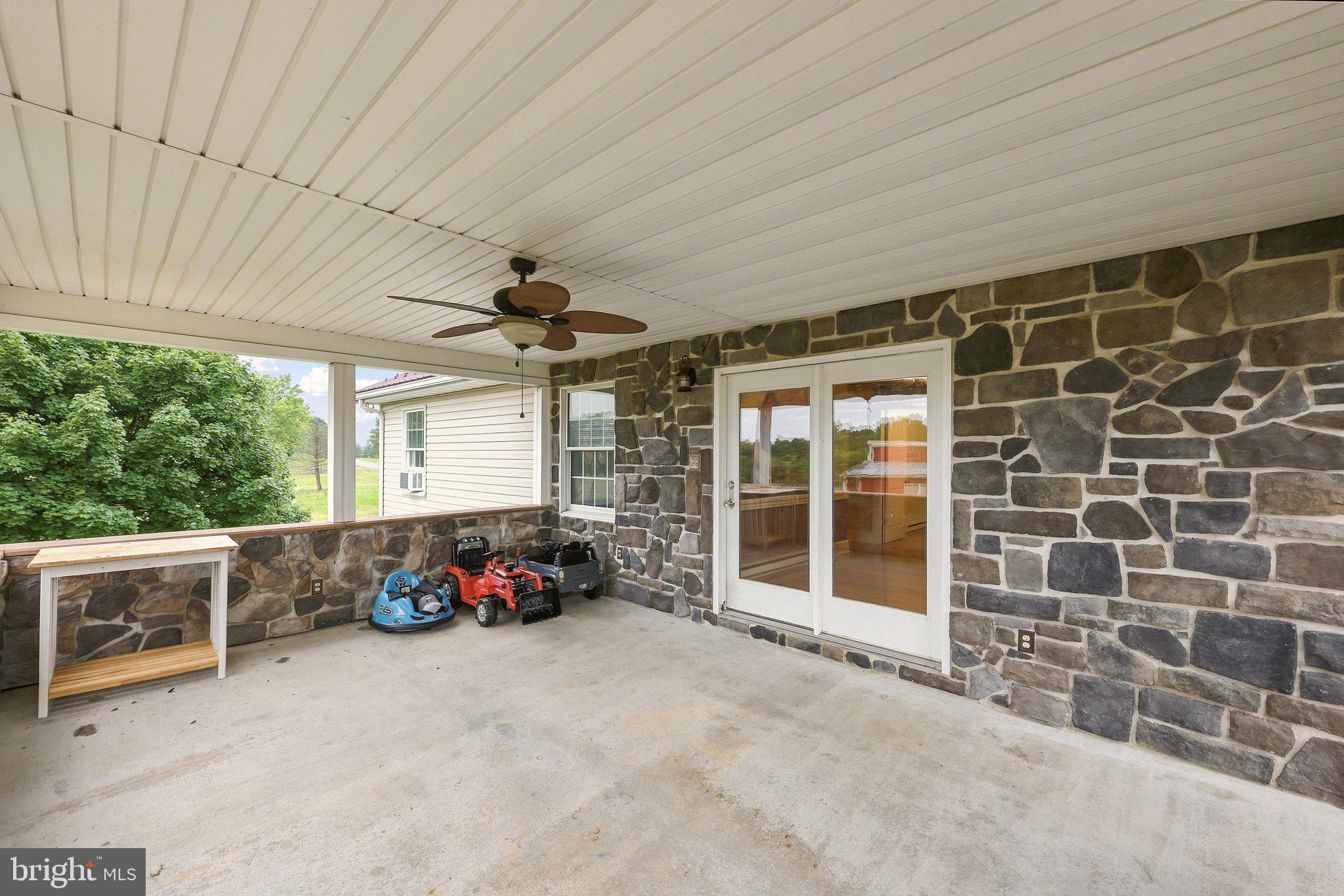 RED HAWK - Residential