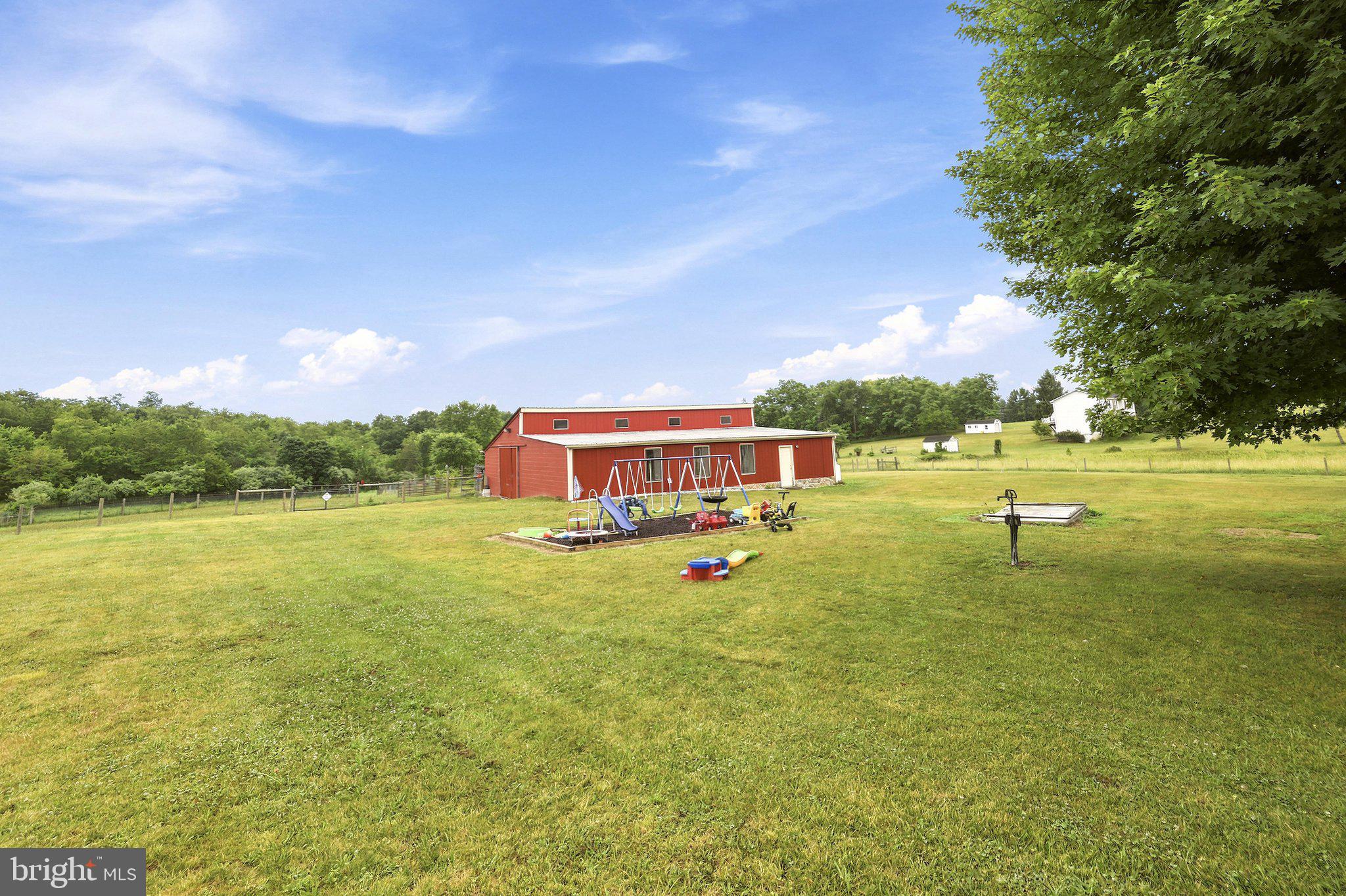 RED HAWK - Residential