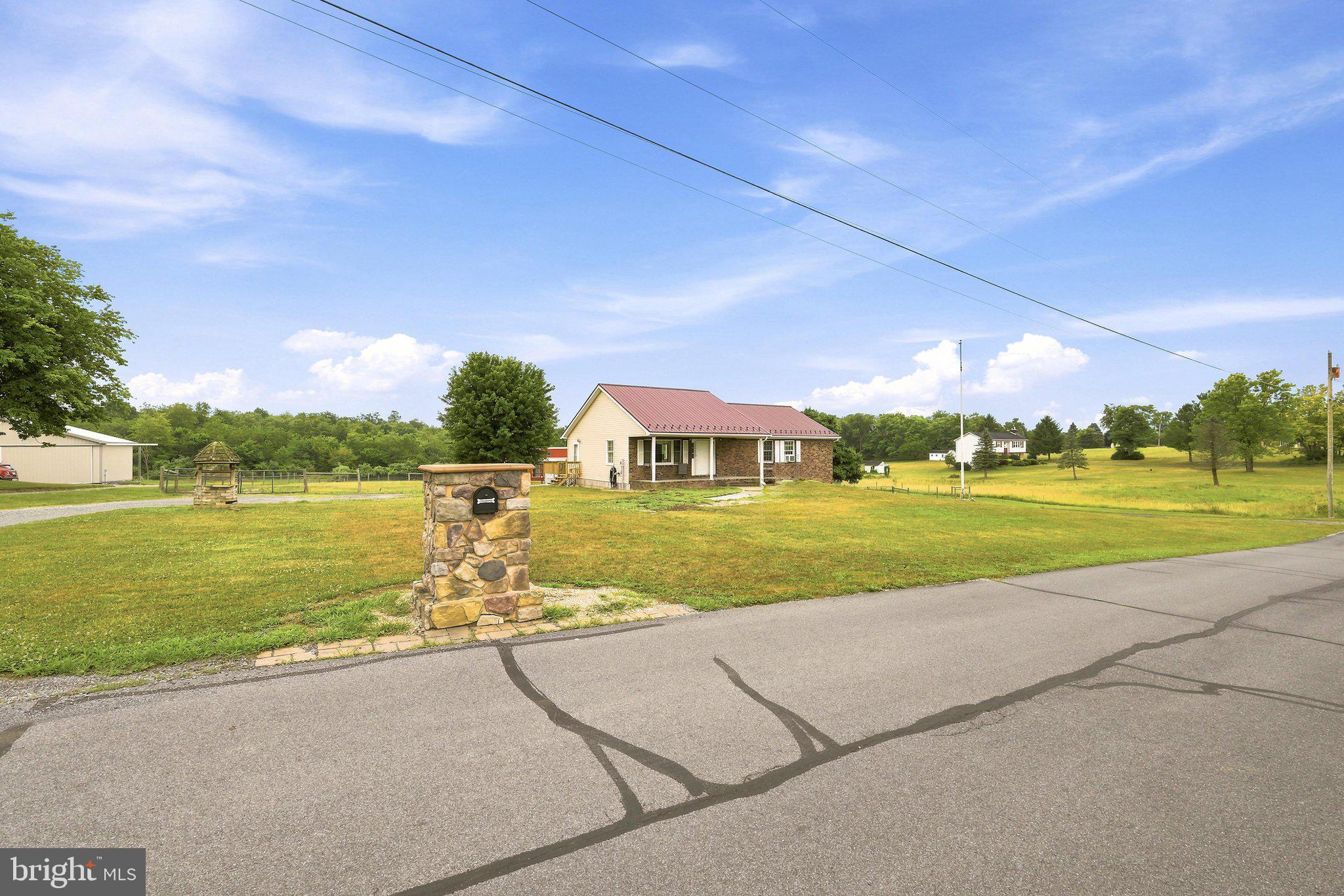 RED HAWK - Residential