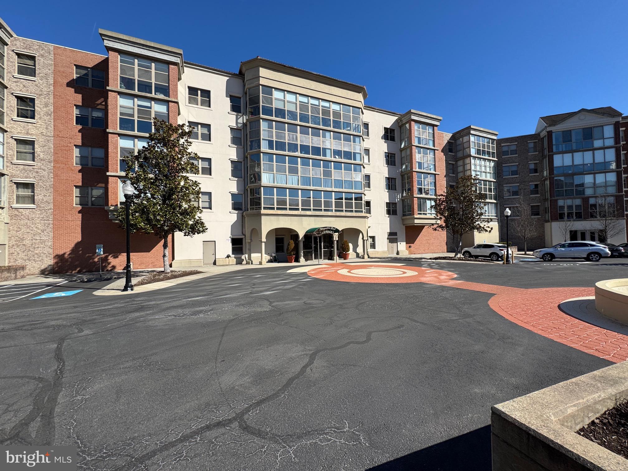 LANSDOWNE WOODS LEISURE WORLD - Residential Lease