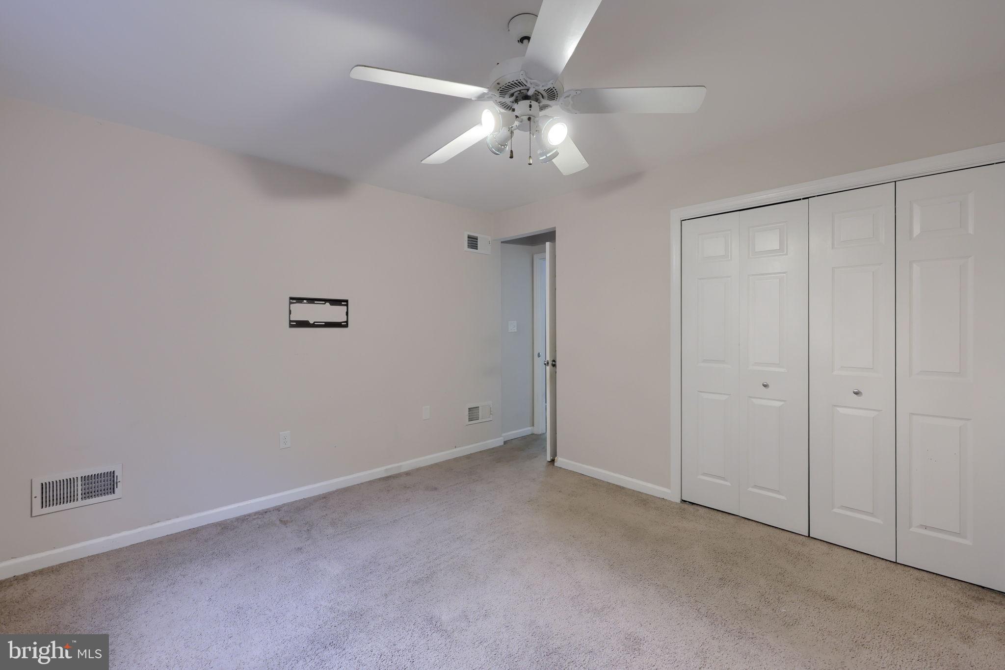 WOODS AT TREETOPS - Residential