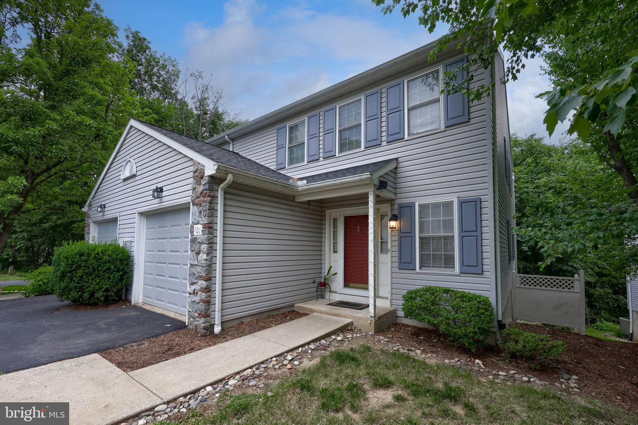 WOODS AT TREETOPS - Residential